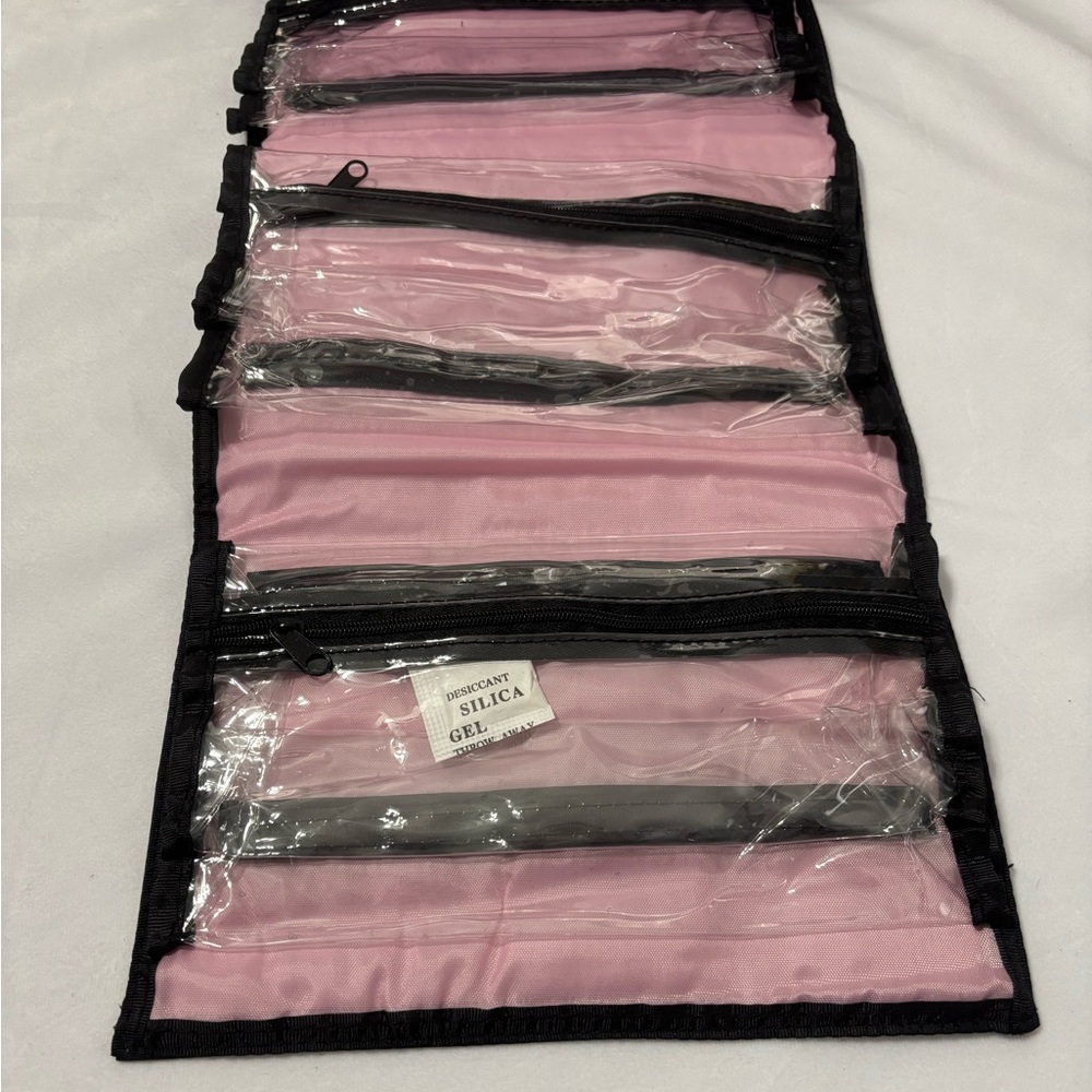 Mary Kay Travel Roll-Up Bag (unfilled) - Picture 7 of 9